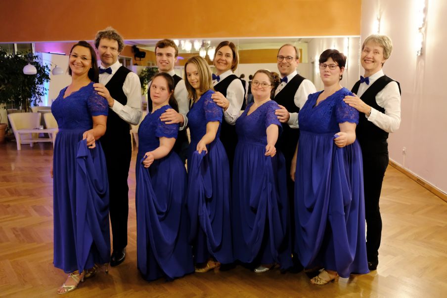 Standard Formation Infinity Dance 2.JPG